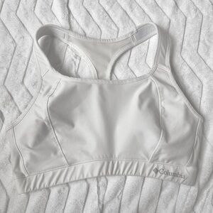 Columbia Women's white Sports Bra